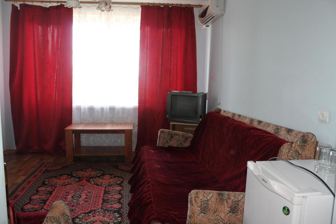 Kometa-2 Hotel Koblevo Rum bild